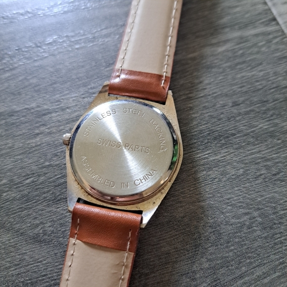 PCA Silver Tone Roman Dial Womens Watch Brown Straps *needs new battery* - Picture 4 of 4